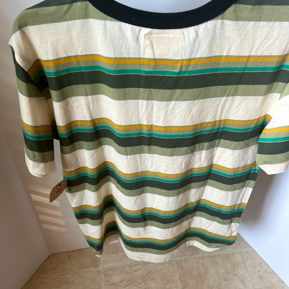 Boys Levi’s Tshirt. New with tags, great as a present or for back to school.